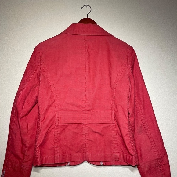 Ladies LL Bean Size 8 Petite Pink Corduroy Button Up Jacket Sleeves Embroidered. - Picture 3 of 10